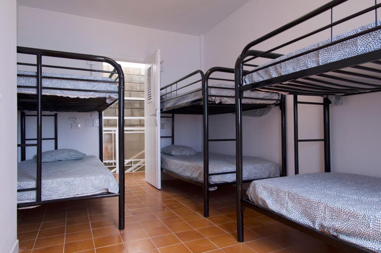 Las Eras Nest Hostel エクステリア 写真